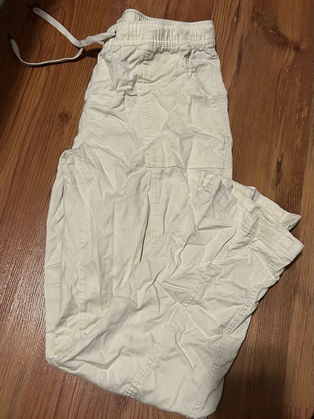Taha Off-White Elastic Waist Pull-On Pants 👖